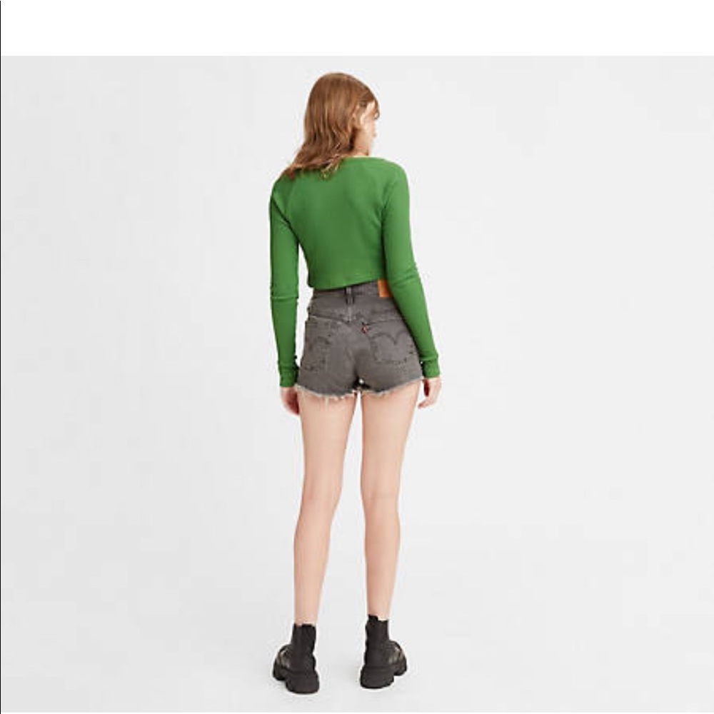 Levi’s 501 Cabo rise short- black. New with tags. Size 27